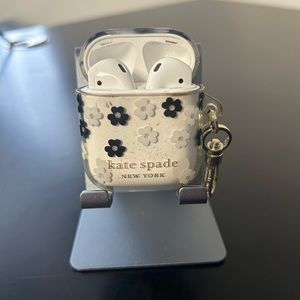 Apple AirPods Second Generation In-Ear Headsets with Charging Case - White